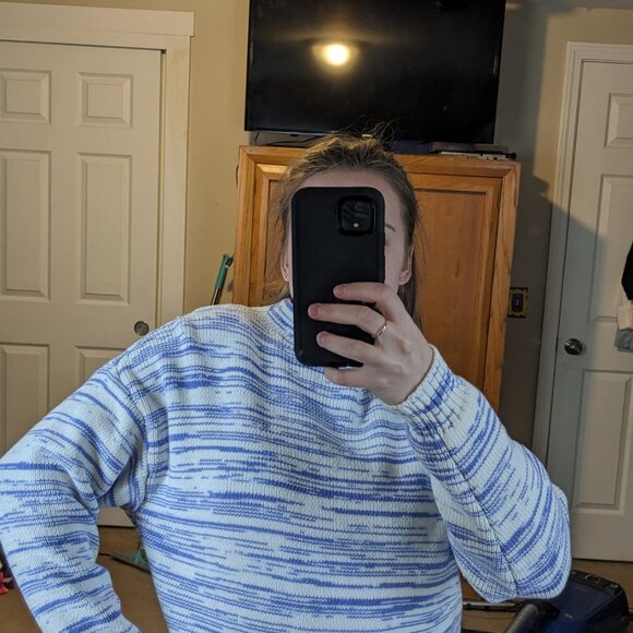 2 mock neck sweaters - Picture 13 of 13